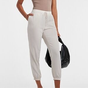NWT High waist draw string joggers